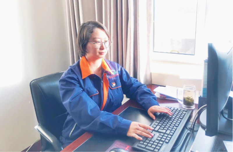 省物產集團黨務工作者、先進模范持續(xù)熱議黨的二十大精神（二）